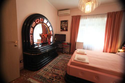 Roma Italy book hotel discount code booking.com