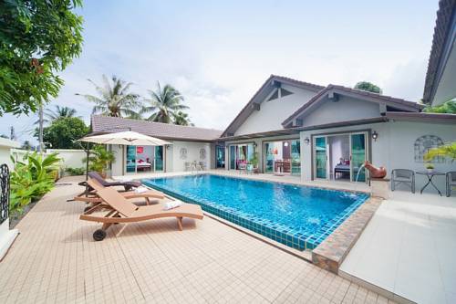 Nai Yang Beach Thailand book hotel discount code booking.com
